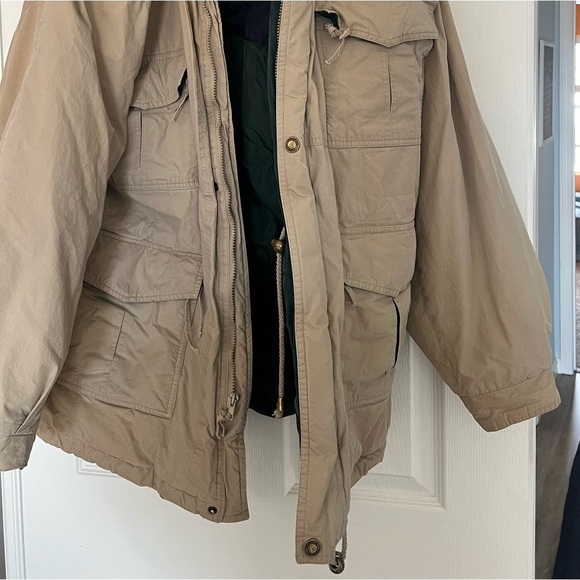 Good down coat.  Old and worn but in good shape - Picture 3 of 8